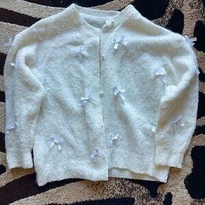 Chic White Bow Women's Cardigan